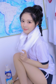 两根前后夹心饼干